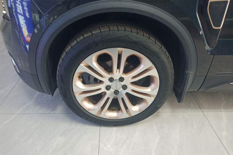 Used Lynk & Co 01 2017 2.0T Two-Wheel Drive Pro Edition
