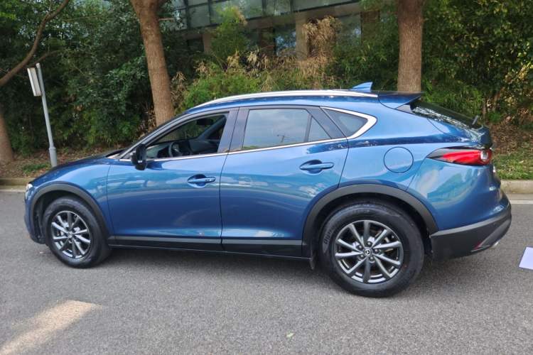 Used Mazda CX-4 2021 2.0L Automatic Two-Wheel Drive Blue Sky Luxury Edition
