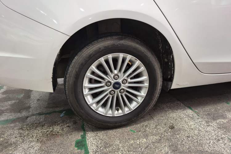 Used Ford Escort 2015 1.5L Automatic Comfort Model