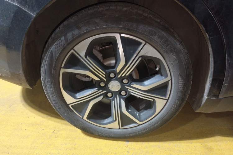 Used Hongqi E-QM5 2023 Revised Version Basic Travel Edition
