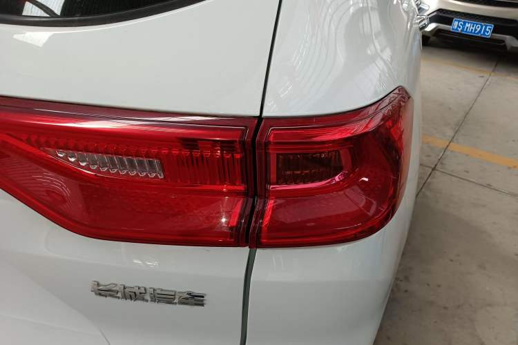 Used Haval M6 2021 PLUS 1.5T DCT Elite Smart Connectivity Model