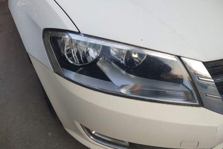 Used Volkswagen Lavida 2013 Restyled Classic 1.6L Automatic Comfort Edition