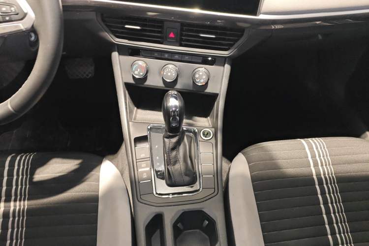 Used Volkswagen Bora 2024 200TSI DSG Comfort Edition
