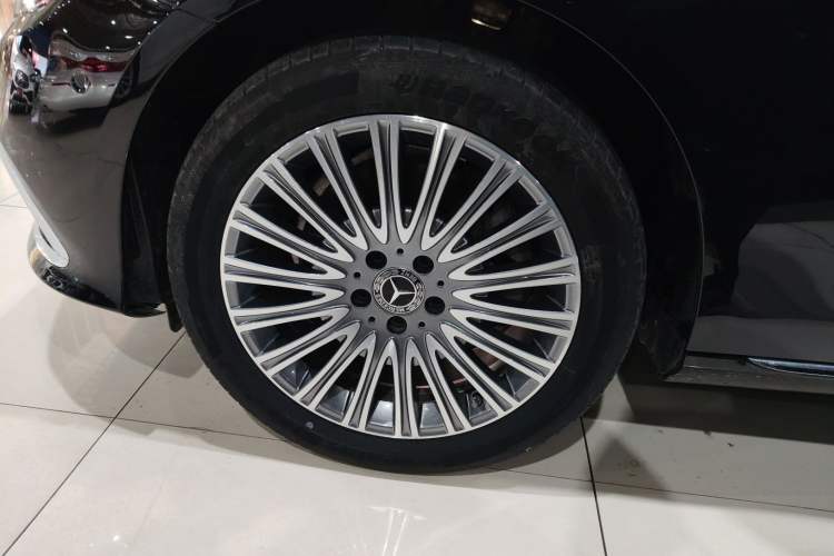 Used Mercedes-Benz E-Class 2022 Revised Version E 300 L Fashion Edition
