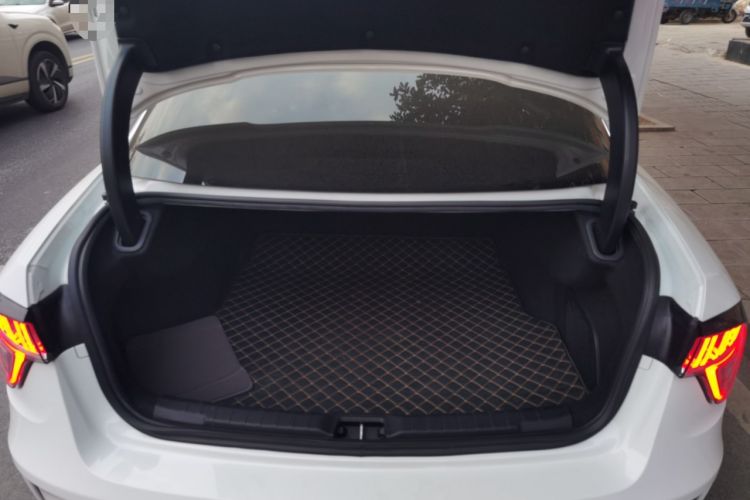 Used Lynk & Co 03 2021 1.5TD DCT Jing Champion Edition
