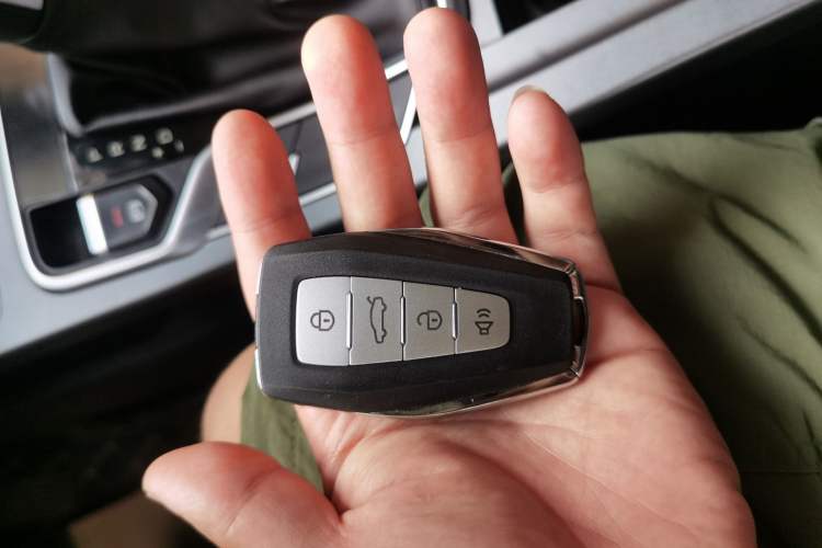 Used Geely Auto Emgrand 2021 UP 1.5L CVT Luxury Model
