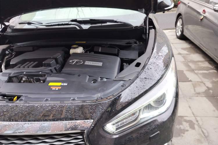 Used Infiniti QX60 2018 2.5 S/C Hybrid Two-Wheel-Drive Champion Family Edition
