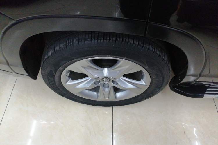 Used Toyota Highlander 2021 2.0T Four-Wheel Drive Prestige Version 7 Seats