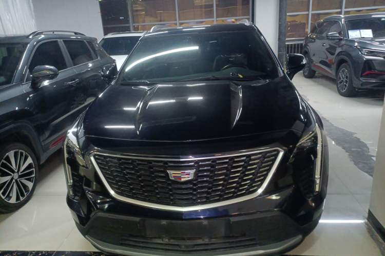 Used Cadillac XT4 2021 28T Two-Wheel Drive Leading Version
