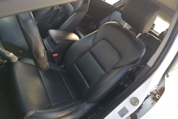 Used Kia KX5 2016 1.6T Automatic Two-Wheel Drive DLX
