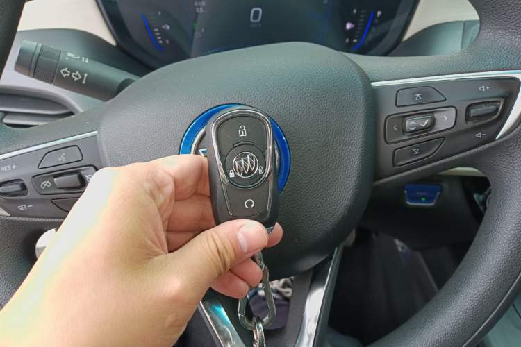 Used Buick Velite 6 2020 Plug-in Hybrid Connected Fashion Model
