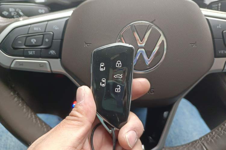 Used Volkswagen Viloran 2022 380TSI Prestige Edition
