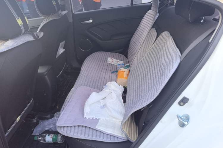 Used Kia K3 2016 1.6L Automatic GLS
