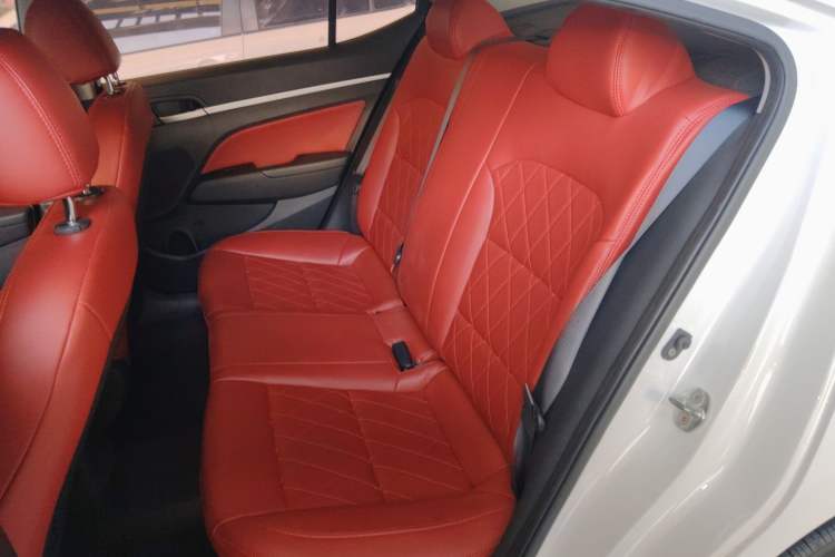 Used Hyundai Elantra 2016 1.6L Automatic ZhiXuan – Elite Version
