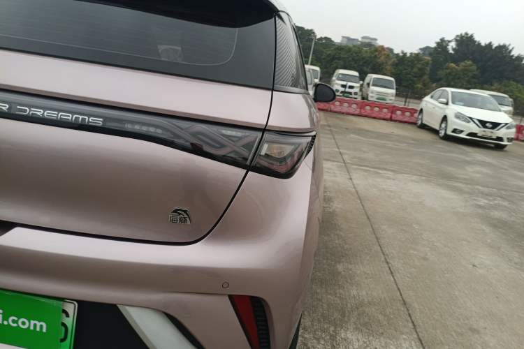 Used BYD Dolphin 2021 405 km Fashion Edition