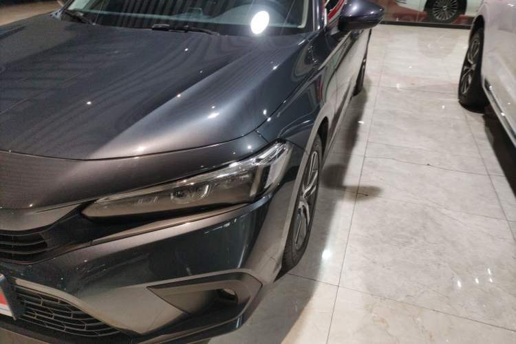 Used Honda Civic 2022 240TURBO CVT Dynamic Edition
