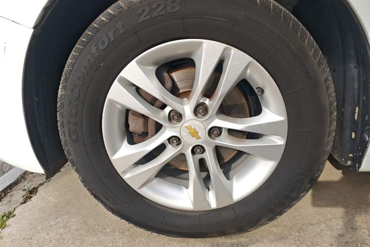 Used Chevrolet Cruze 2015 1.5L Classic SL MT