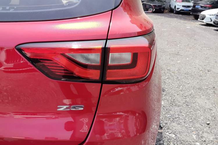 Used MG ZS 2018 1.5L Manual Luxury Version China V Standard
