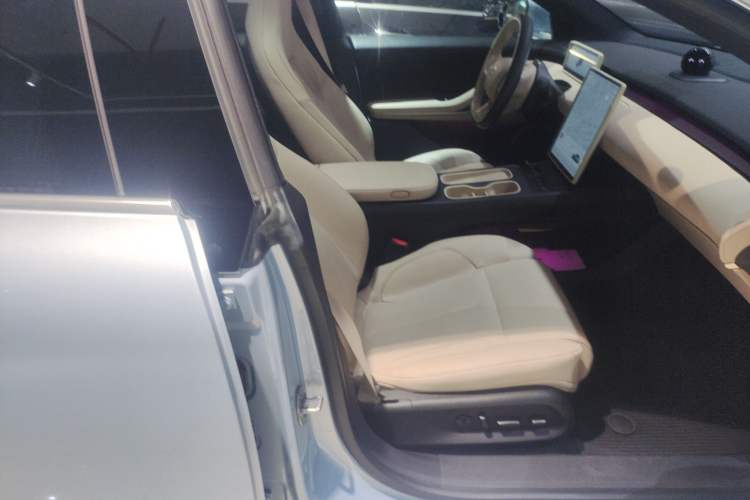 Used Nio ET5 2022 75 kWh
