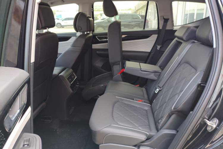 Used Volkswagen Teramont 2024 380TSI Four-Wheel Drive Longxiang Edition
