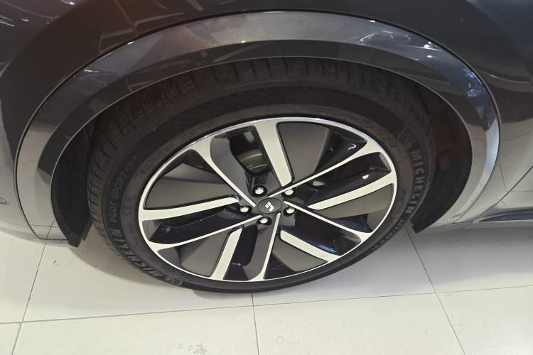 Used Li Auto L9 2024 Ultra Model