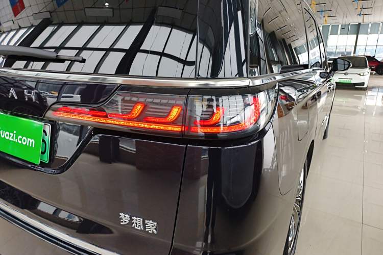 Used VOYAH Dream 2022 Low-Carbon Edition Dream+ Smart Enjoyment Package
