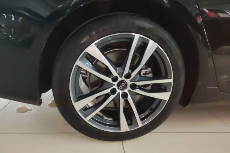 Used Audi A6L 2023 40 TFSI Luxury Dynamic Model
