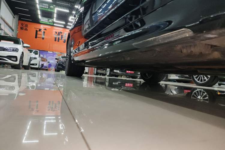 Used BMW 5 Series 2018 Restyled 530Li Leading Edition M Sport Package
