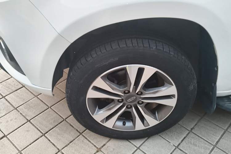 Used Chery Tiggo 3 2015 1.6L Manual Zhishang Commemorative Edition