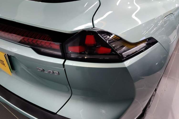 Used  SL03 2022 1.5L 1200 Extended-Range Version
