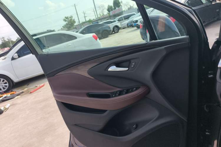 Used Buick Envision 2017 28T Four-Wheel Drive Elite Model