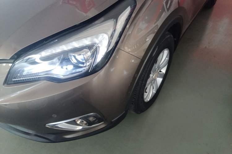 Used Buick Envision 2018 20T Two-Wheel Drive Luxury Model