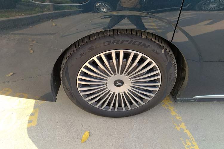 Used VOYAH Dream 2025 PHEV Four-Wheel-Drive Flagship Kunpeng Edition