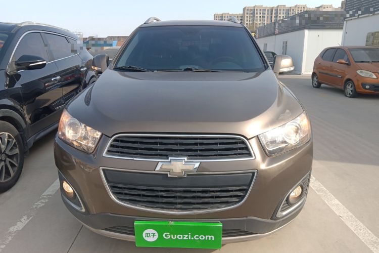 Used Chevrolet Captiva 2017 2.4L 4x4 Flagship Edition 7-Seater
