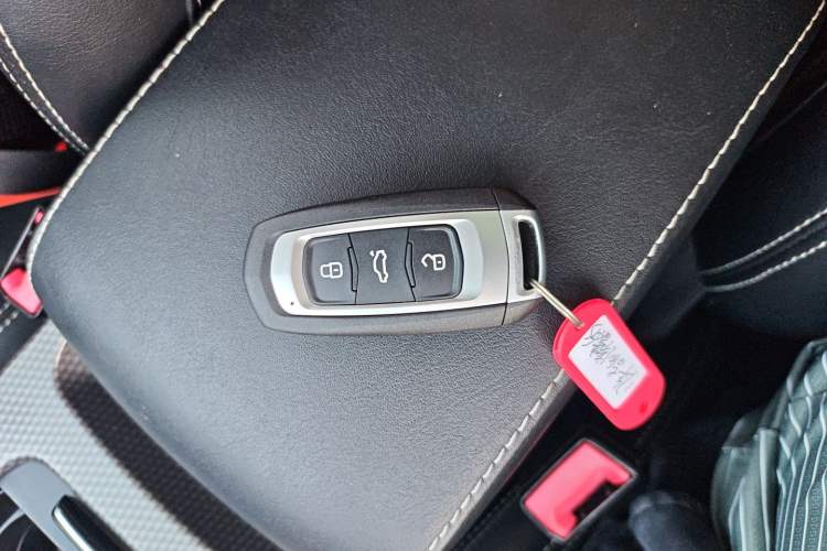 Used Geely Auto Emgrand GS 2016 Sport Edition 1.8L Automatic LingShang Model
