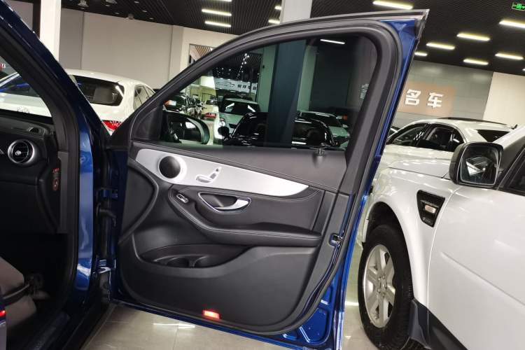 Used Mercedes-Benz GLC 2016 GLC 200 4MATIC
