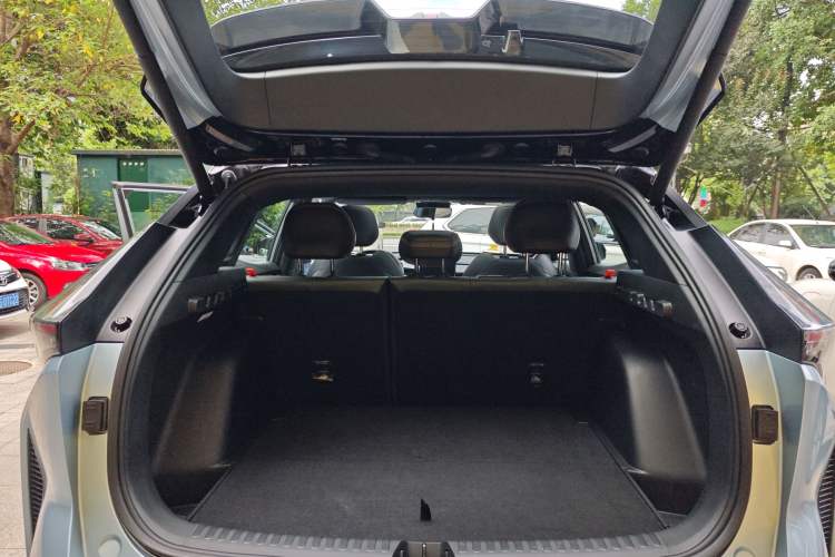 Used Geely Auto Emgrand X7 Sport 2024 1.5TD Prestige Edition
