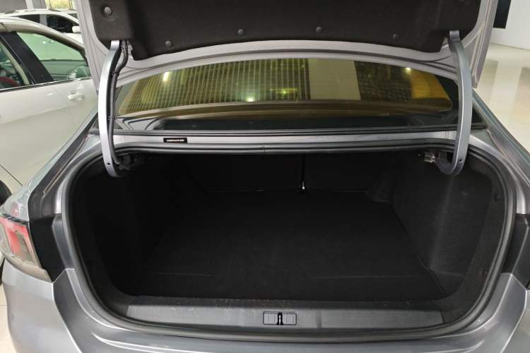 Used Peugeot 308 2018 1.6L Automatic Luxury Edition