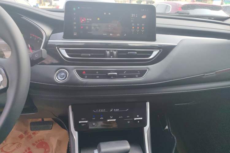 Used Changan CS75 2022 Blue Whale Edition 1.5T DCT Luxury Model
