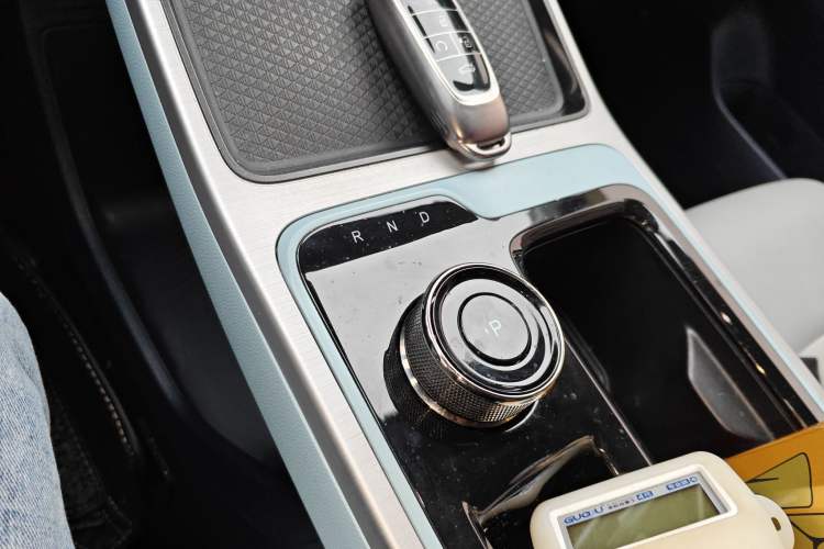 Used AION Y 2022 70 Tech Edition Lithium Iron Phosphate
