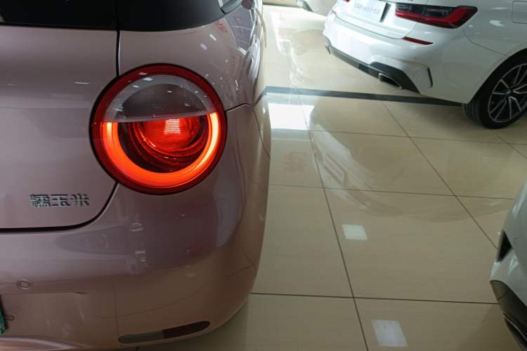 Used  Lumin 2022 210km Sweet Edition
