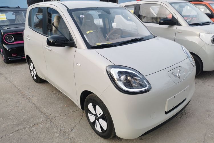 Used Wuling Hongguang MINIEV 2025 Four-Door Version Advanced Edition
