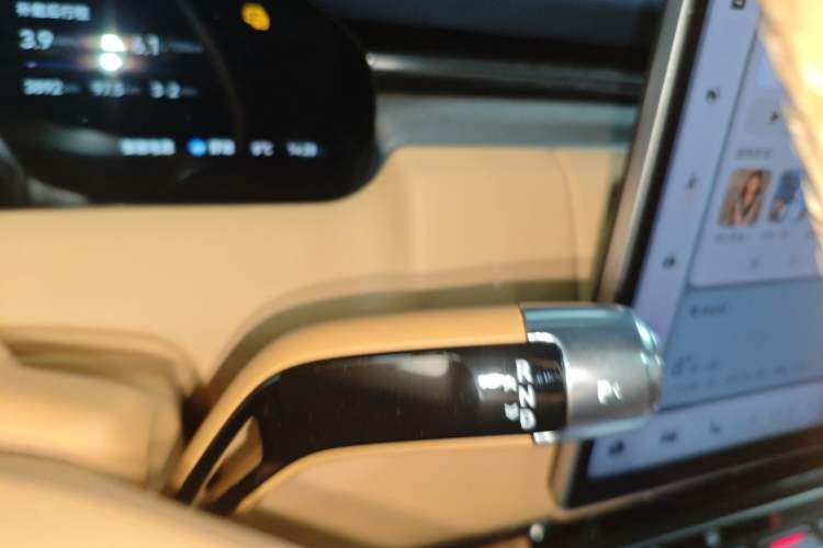 Used Zeekr 9X 2025 Max Edition
