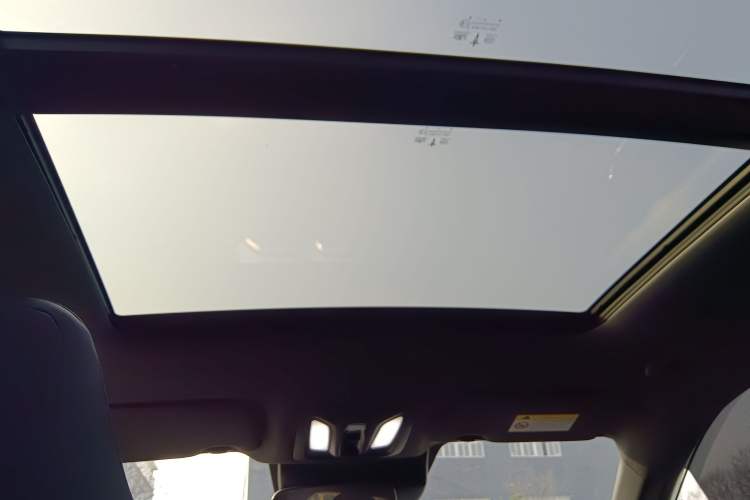 Used  06 2025 Model 520km