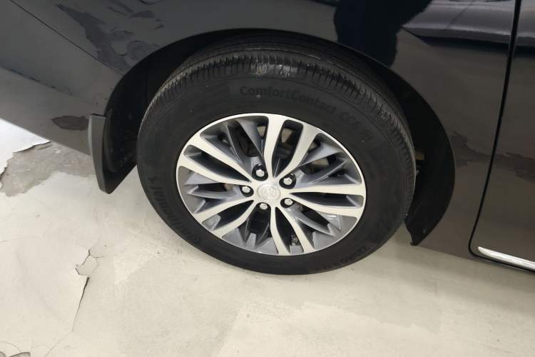 Used Buick GL8 2023 ES Lu Zun Deluxe Model
