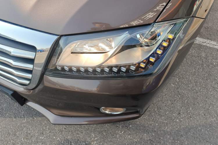 Used Haval H2 2016 Red Label 1.5T Manual Two-Wheel Drive Elite Model
