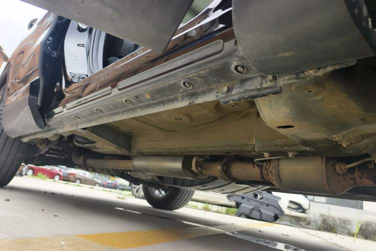 Used Wey VV6 2020 2.0T Four-Wheel Drive Zhiyu+
