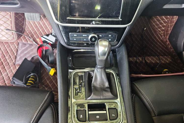 Used BYD Song MAX 2017 1.5T Automatic Smart Connect Prestige 7-Seater
