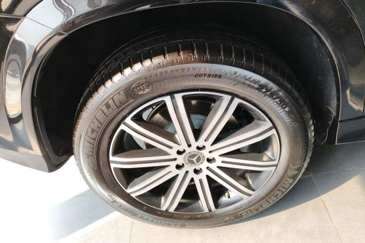 Used Mercedes-Benz GLE Coupe 2020 GLE 350 4MATIC Coupe SUV Luxury Model
