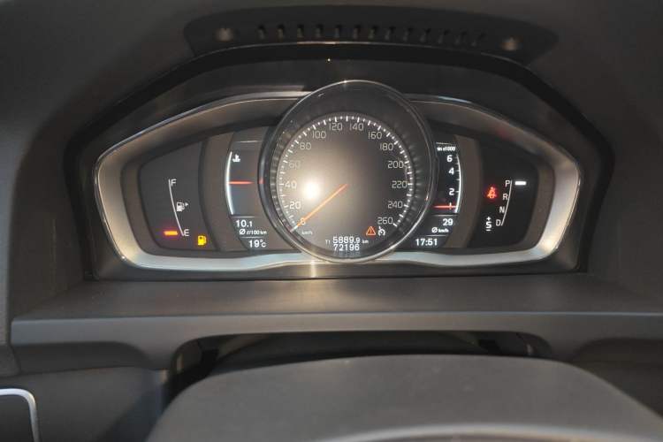 Used Volvo S60 2017 S60L T4 Smart Range Edition